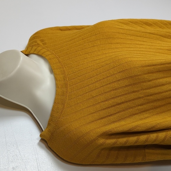 FP Beach 2-Piece Set - Picture 7 of 15